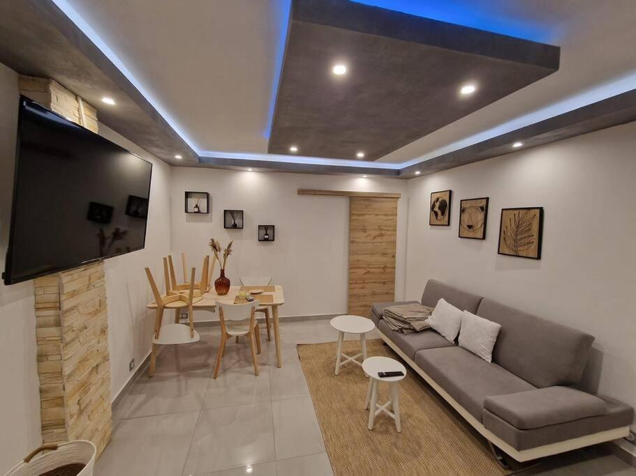 Apt Moderne En Plein Centre-Ville Saint-Claude Dış mekan fotoğraf